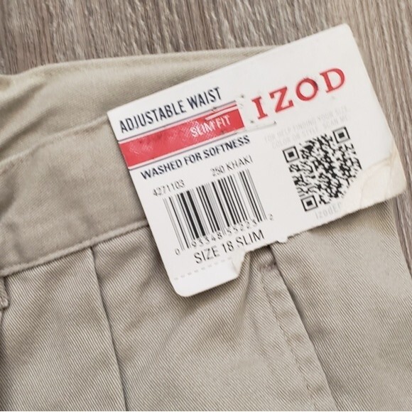Kids IZOD shorts size 18 slim fit - Picture 2 of 2